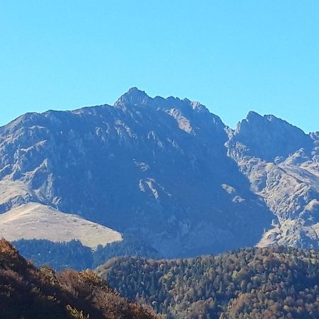 Appartement 2 à 4 personnes le Pyrénéen à Arreau carrefour des activités de montagne Esterno foto